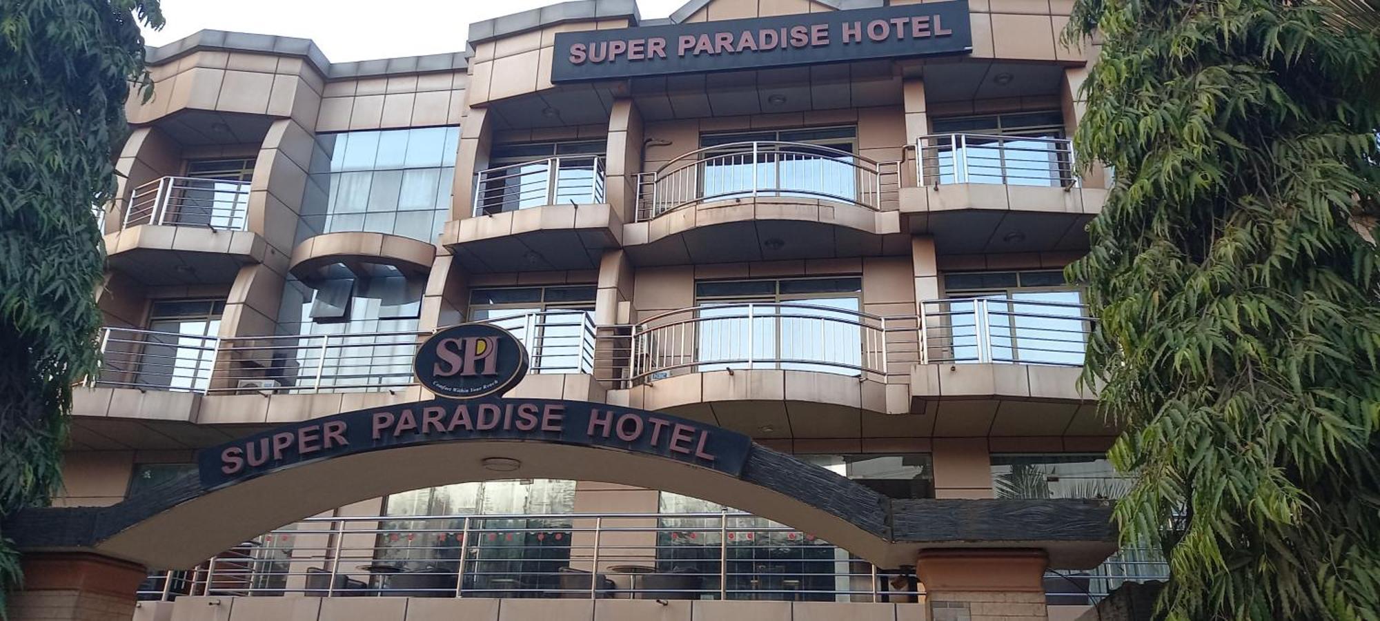 Super Paradise Hotel Kampala Exteriör bild